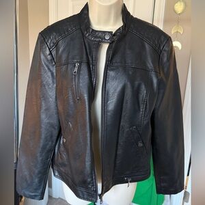Wonen’s FAHSYEE Black Faux Leather Jacket